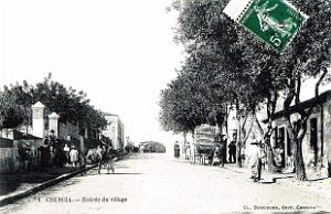 828- Crescia - Entree du village